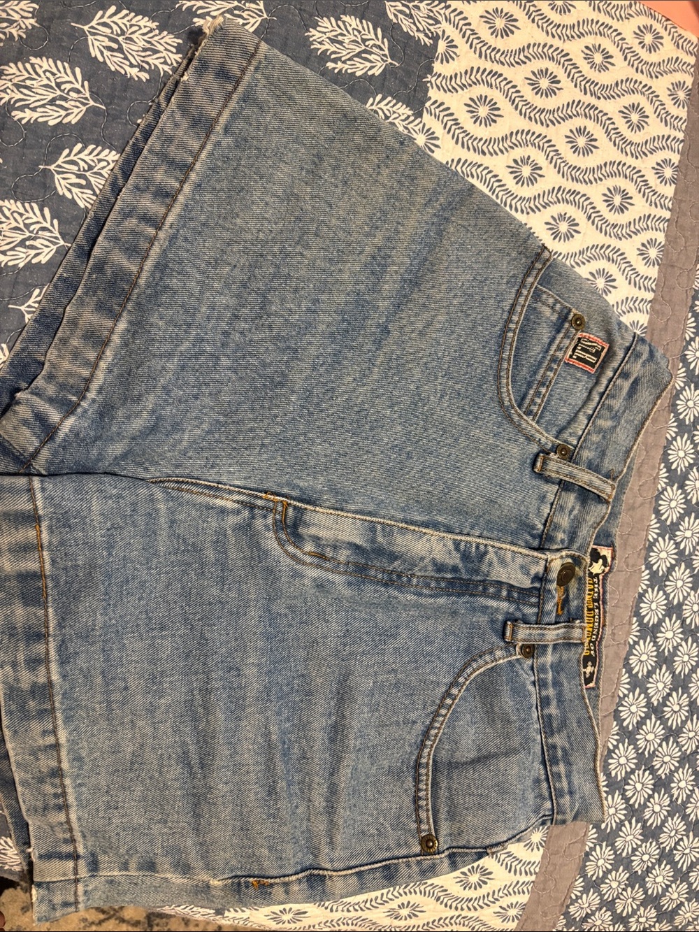 Classic Light Blue Women's Denim Jeans Shorts
